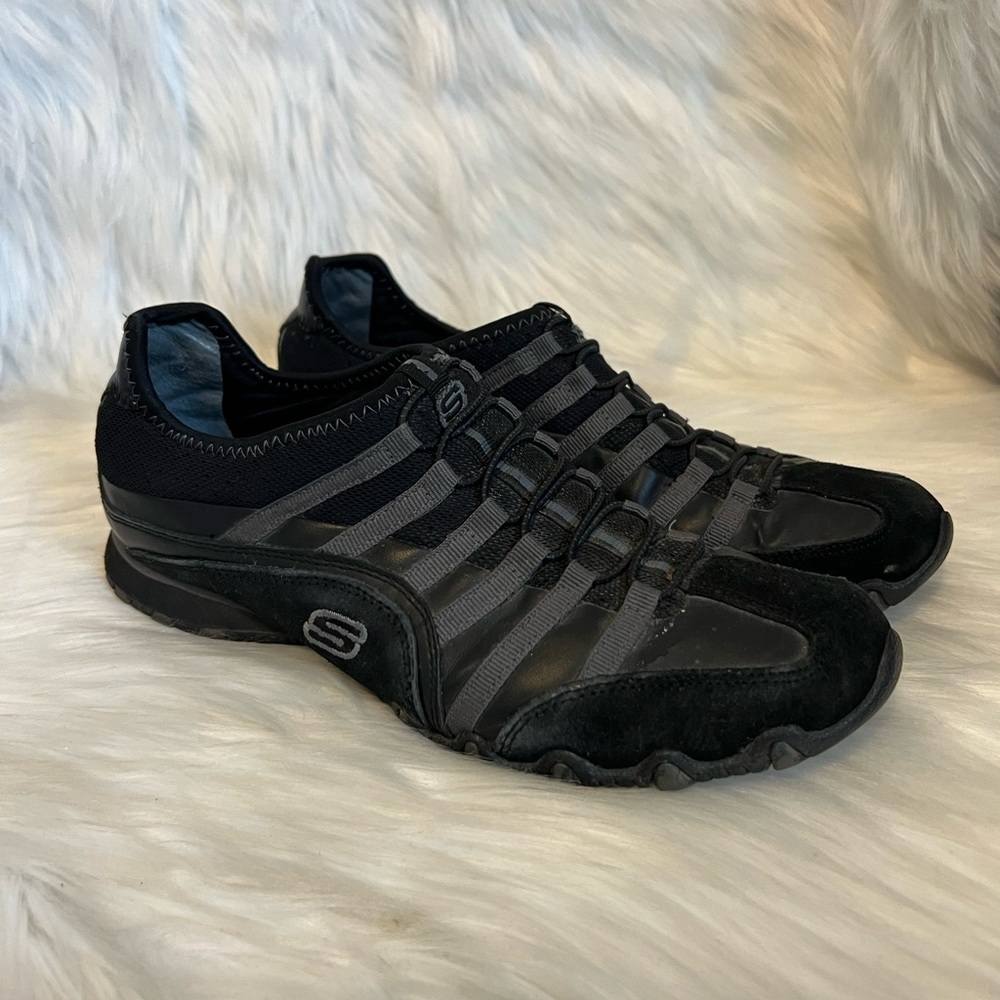 Skechers Women's Black and Gray Sneakers